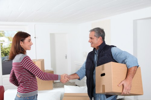 Local North Sheen moving service with loading support